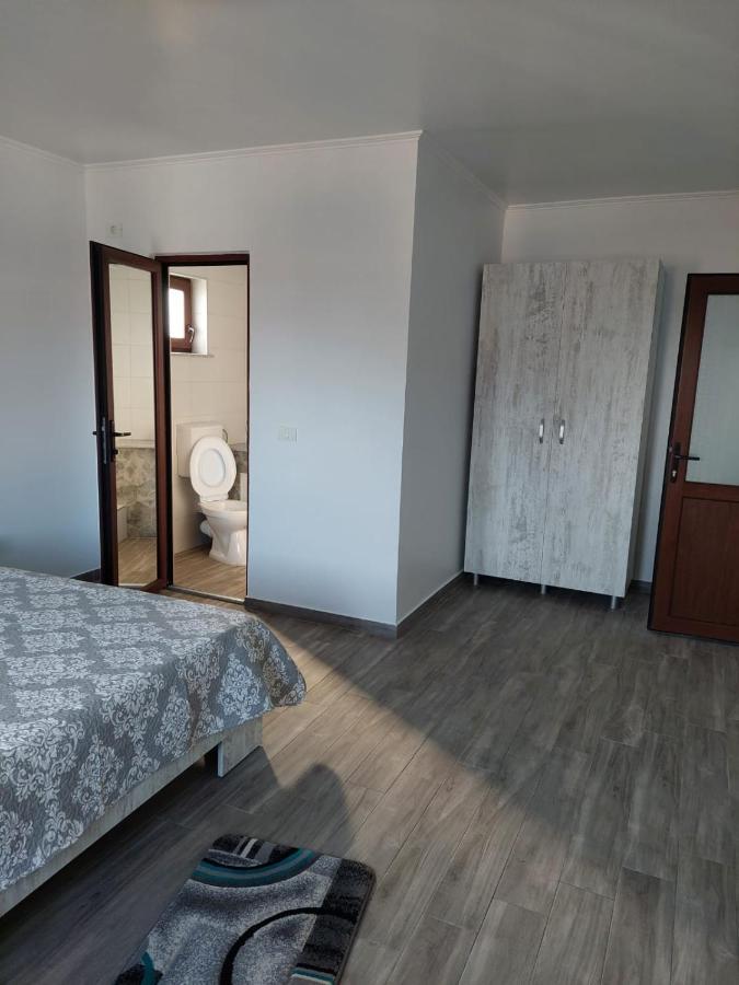Albdevara Mar Srl Вама-Веке Экстерьер фото